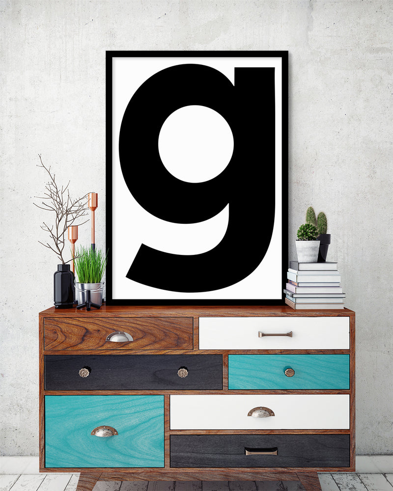 Helvetica g